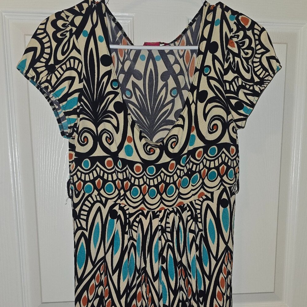 Fun pattern knee high dress